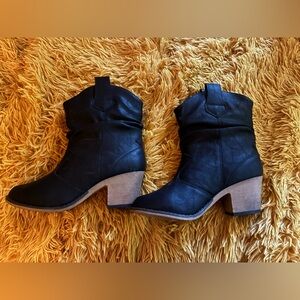 Black Ankle Boots Western-Style Brand New Womens Sz 6